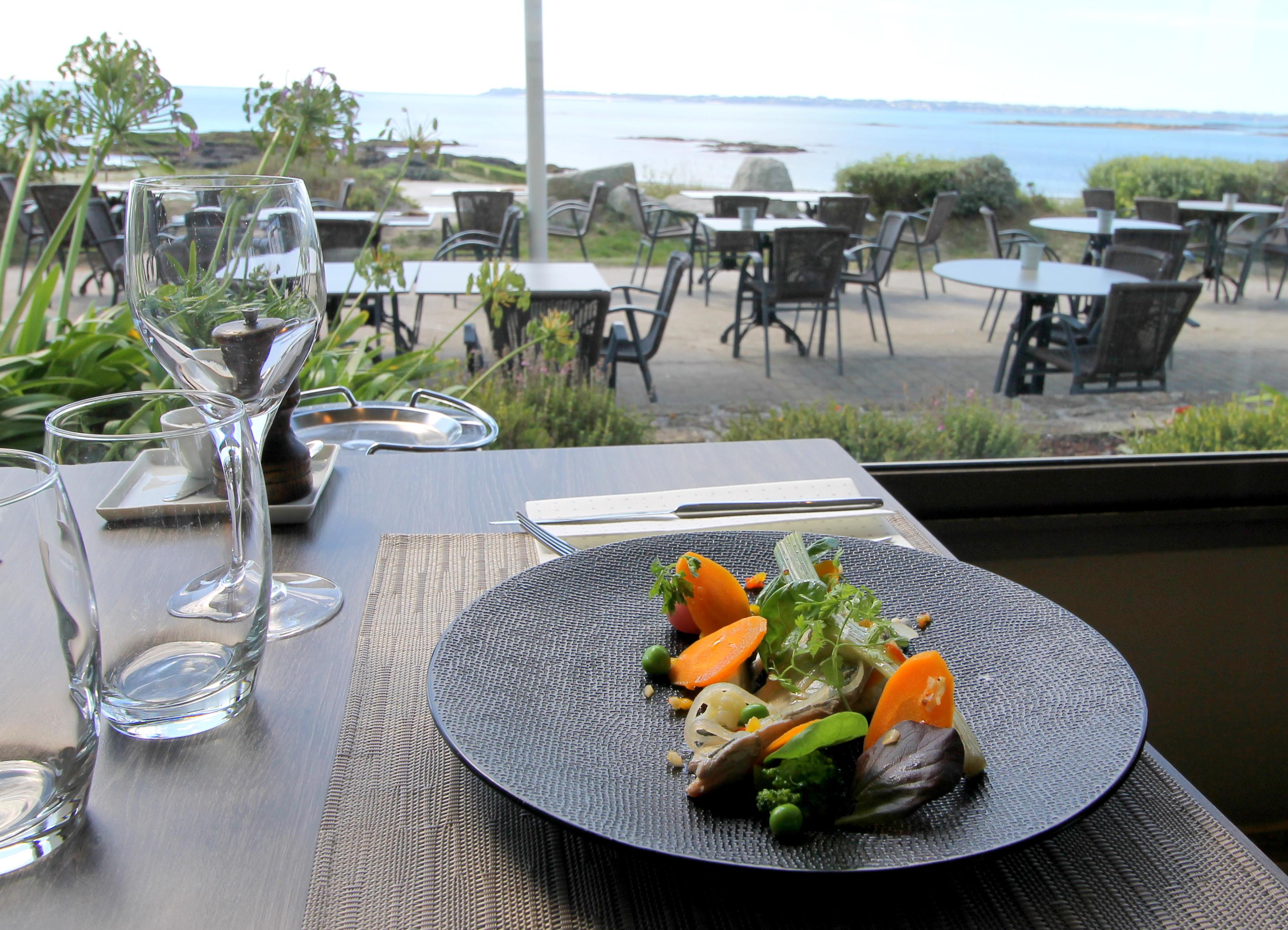 Logis Hotel & Restaurant Les Mouettes - Larmor Plage, Proche De Lorient Exterior foto